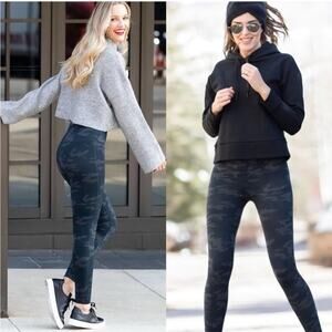 NWT NEW SPANX Look At Me Now Seamless Legging